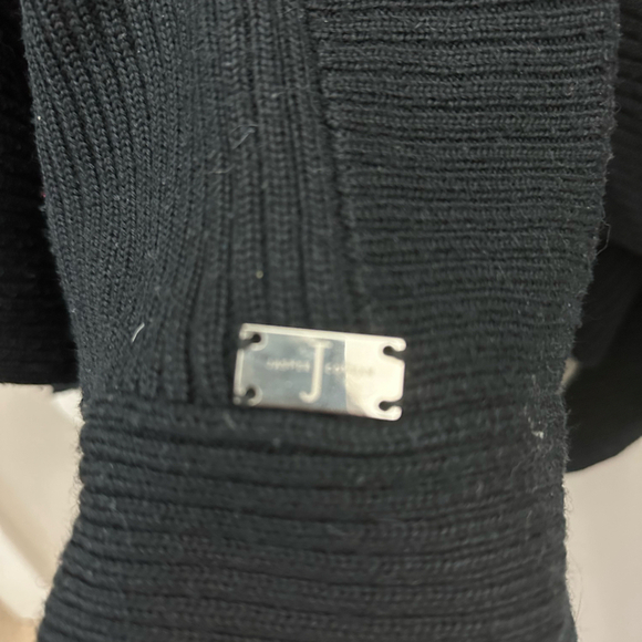 Jasper Conran knit wrap - Picture 2 of 3